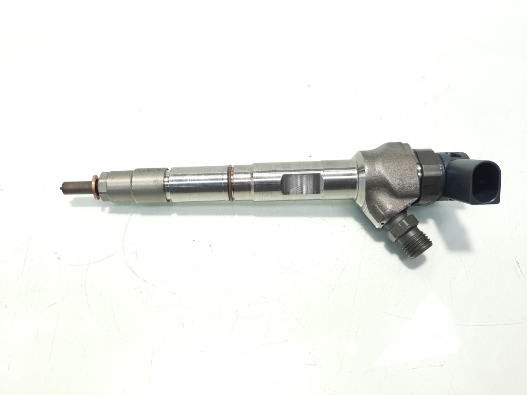 Injector, cod 04L130277AC, 0445110469, Vw Passat (3G2) 2.0 TDI, DFG (id:557755)