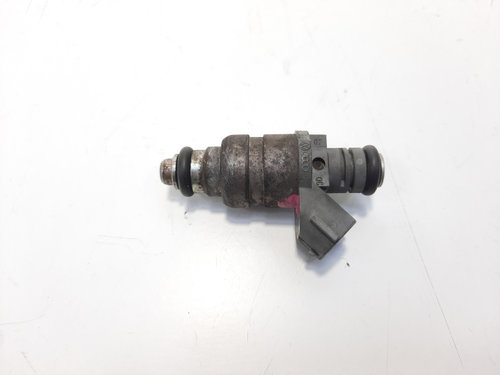 Injector, cod 06A906031BT, Audi, 1.6 benz, BGU (pr:110747)