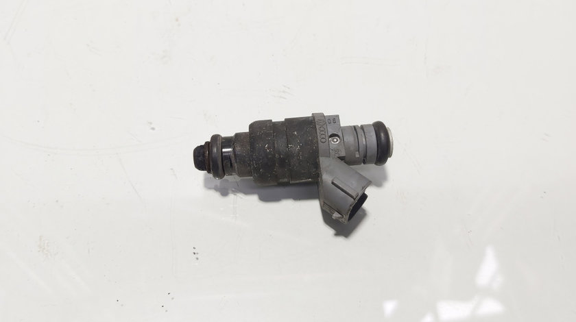 Injector, cod 06A906031BT, Audi A3 Sportback (8PA), 1.6 benz, BSF (idi:624275)