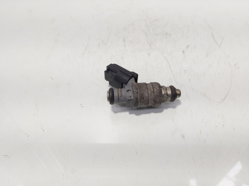 Injector, cod 06A906031BT, VW Golf 5 Variant (1K5), 1.6 benz, BSE (idi:684763)