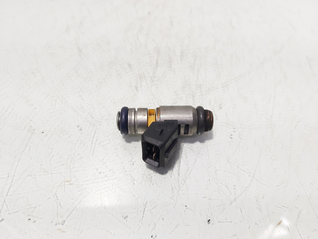 Injector, cod 1WP160, Fiat Grande Punto (199) 1.2 benz, 169A4000 (id:467767)