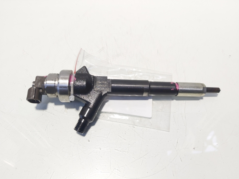 Injector, cod 55567729 Opel Astra J, 1.7 cdti, A17DTR (id:449783)