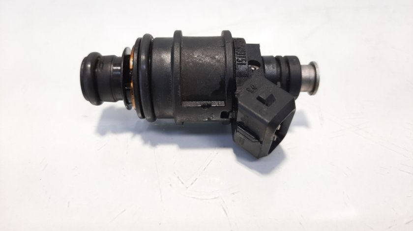 Injector, cod 90536149, Opel Astra H, 1.8 benz, Z18XE (idi:487054)