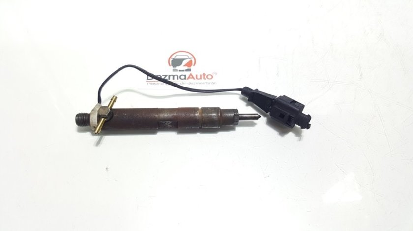 Injector cu fir 038130202C, Skoda Fabia 1 Combi (6Y5) 1.9 sdi