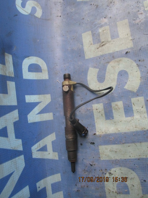 Injector cu fir Audi A4 1.9tdi; 028130201J