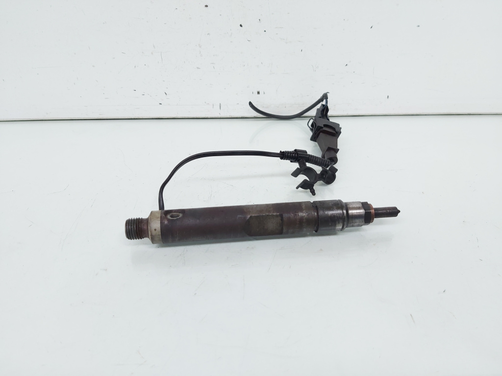 Injector cu fir, cod 028130202Q, VW Golf 4 (1J1), 1.9 TDI, ALH (id:662396)