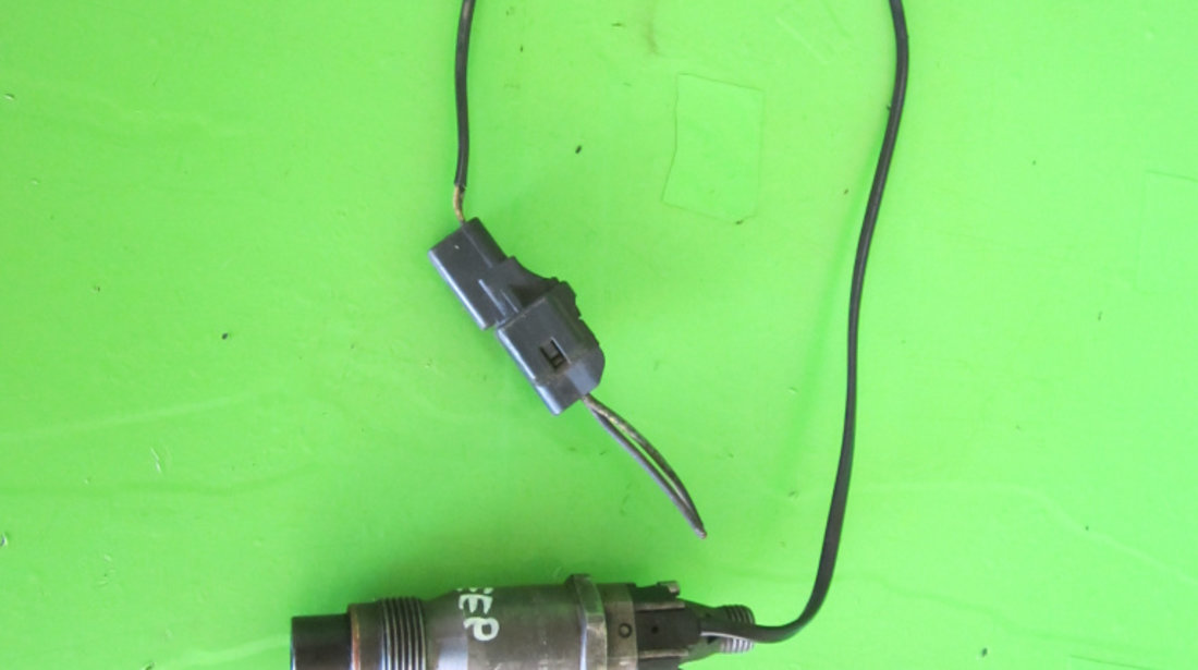 INJECTOR CU FIR JEEP GRAND CHEROKEE II 3.1 TD FAB. 1998 - 2005 ⭐⭐⭐⭐⭐