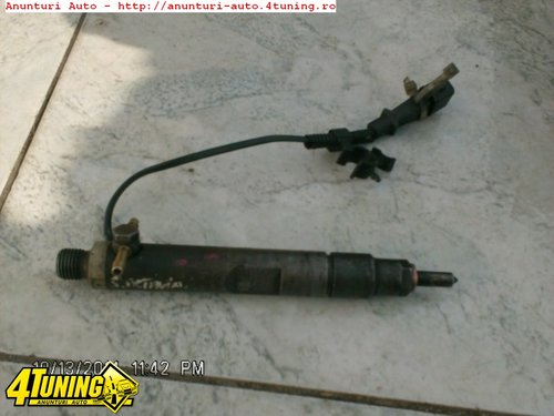 Injector cu fir Skoda Octavia cod 038 130 201 F C4 B00 190