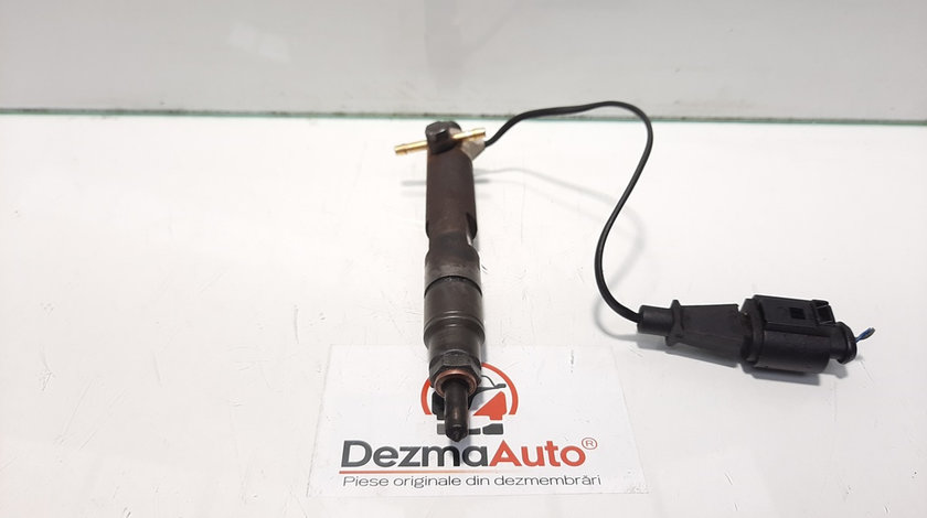 Injector cu fir, Vw Golf 4 (1J1) [Fabr 1997-2004] 1.9 sdi, AQM, 038130202C (id:415049)