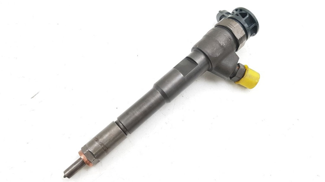 Injector Dacia Dokker 1.5 DCI euro 6 cod 0445110652 / 8201453073