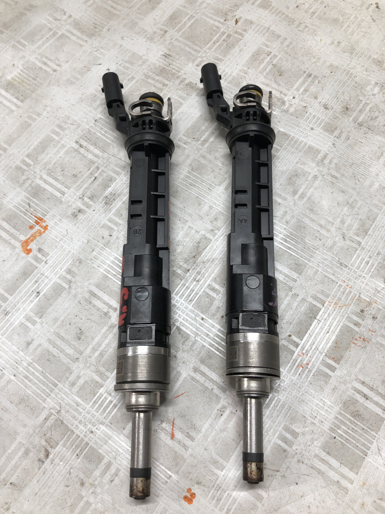 Injector Dacia Duster 1.3 Benzina 2019, 166001525R
