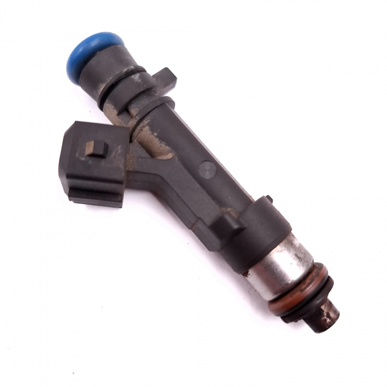 Injector Dacia Logan (Ls) 2004-2012 1.6 Mpi 85 K7M 800 Benzina Benzina 0280158034, 8200227124, H82227124, Itg037