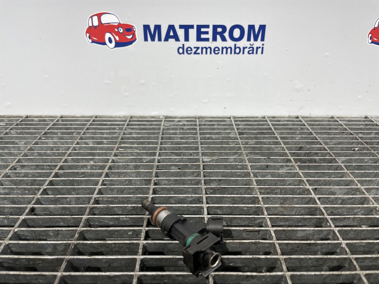 INJECTOR DACIA SANDERO 0.9 TCE - (2012 2019)