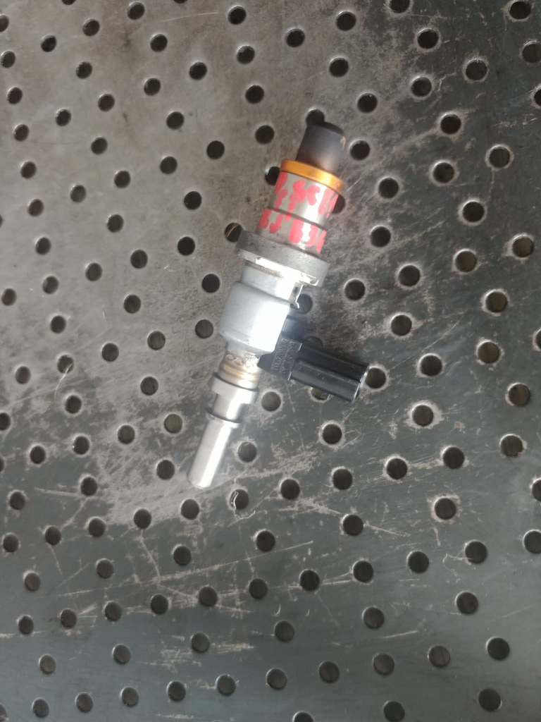 Injector dpf adblue 1.5 dci k9k e nissan qashqai juke f15 renault scenic 3 clio 3 megane 3 h8200769153