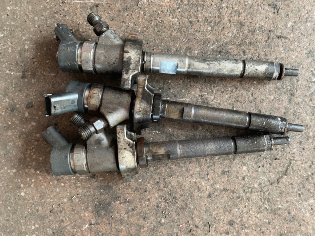 Injector Ford Focus 2 [2004 - 2008] Hatchback 5-usi 1.6 TDCi MT (109 hp) G8DB, G8DD, G8DA