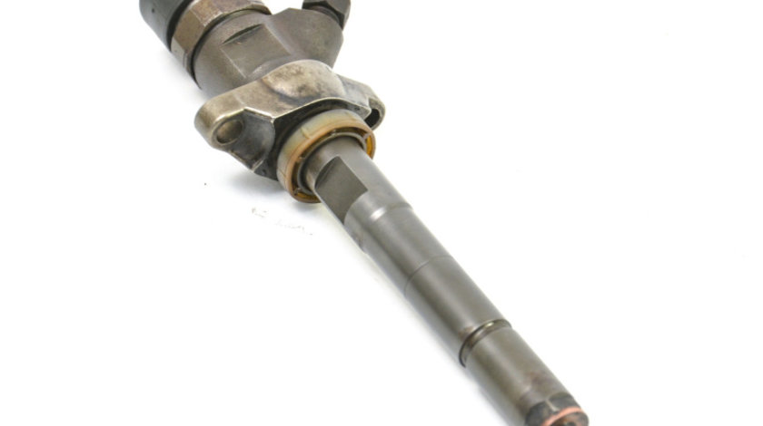 Injector Ford FOCUS Mk 2 2004 - 2012 Motorina 0445110259