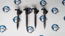 Injector Hyundai Elantra 1.6 CRDI 85 KW 115 CP cod...