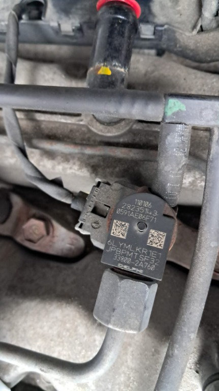 Injector Hyundai I20 1.4 cod motor D4FC 66 Kw / 90 cp an 2011 cod 33800-2A760 / 28235143 cu doar 891...