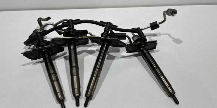 Injector injectoare 03L130277 Seat Exeo [2009 - 2012]
