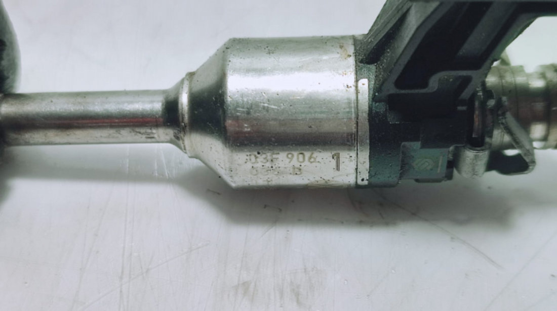 Injector injectoare 1.2 cbz CBZB 03f906036b ihp3082 Volkswagen VW Touran [2th facelift] [2010 - 2015]
