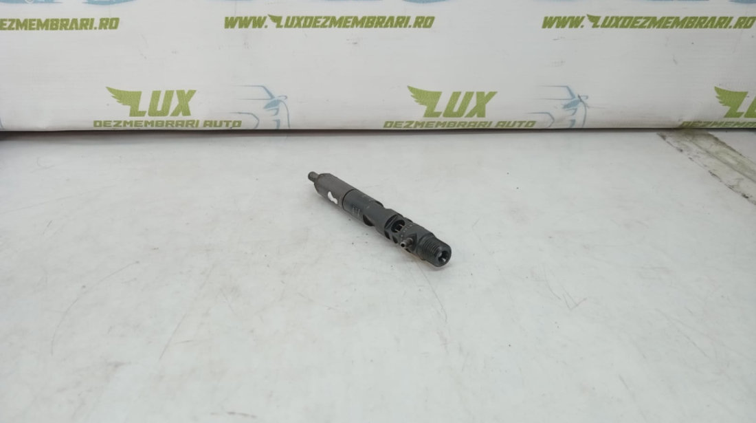 Injector injectoare 1.5 dci k9k h8200827965 / 166000897r Renault Clio 3 [2005 - 2009]