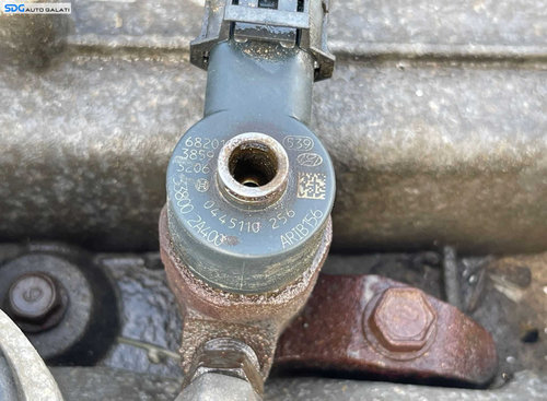 Injector Injectoare Hyundai Matrix 1.5 CRDI 2005 - 2010 Cod 0445110256 33800-2A400 [X3911]
