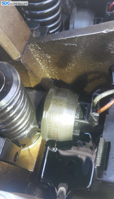 Injector Injectoare Pompa Pompe Duza Duze Audi A4 B6 1.9 TDI AWX AVF 2001 - 2005 Cod 038130073AR [i0054]