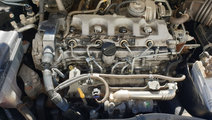 Injector Injectoare Toyota Corolla Verso 2.2 D 2AD...