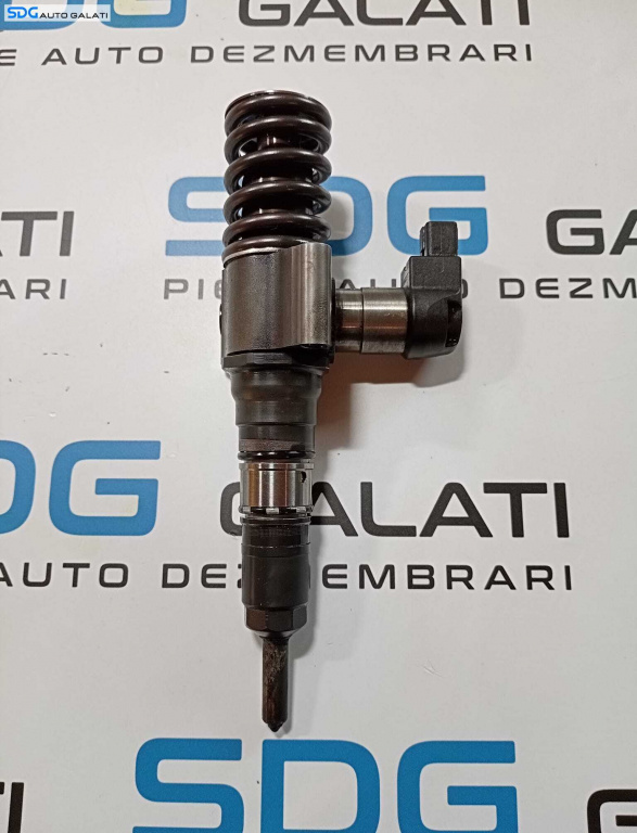 Injector Injectoare Volkswagen Touran 2.0 TDI 2010 - 2015 Cod 03G130073T [M7102]