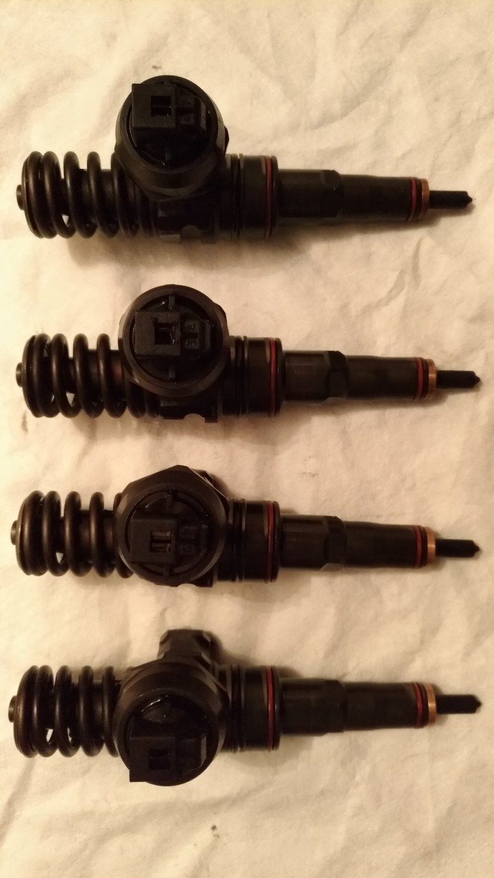 Injector, injectoare vw golf 4, 1.9 tdi, 101 cp, an 1997-2005, 038130073aj