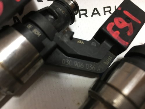 Injector Injectoare VW Passat B6 Jetta Touran Golf 5 Audi A3 Leon Toledo Octavia 2 1.6FSI BAG COD : ...