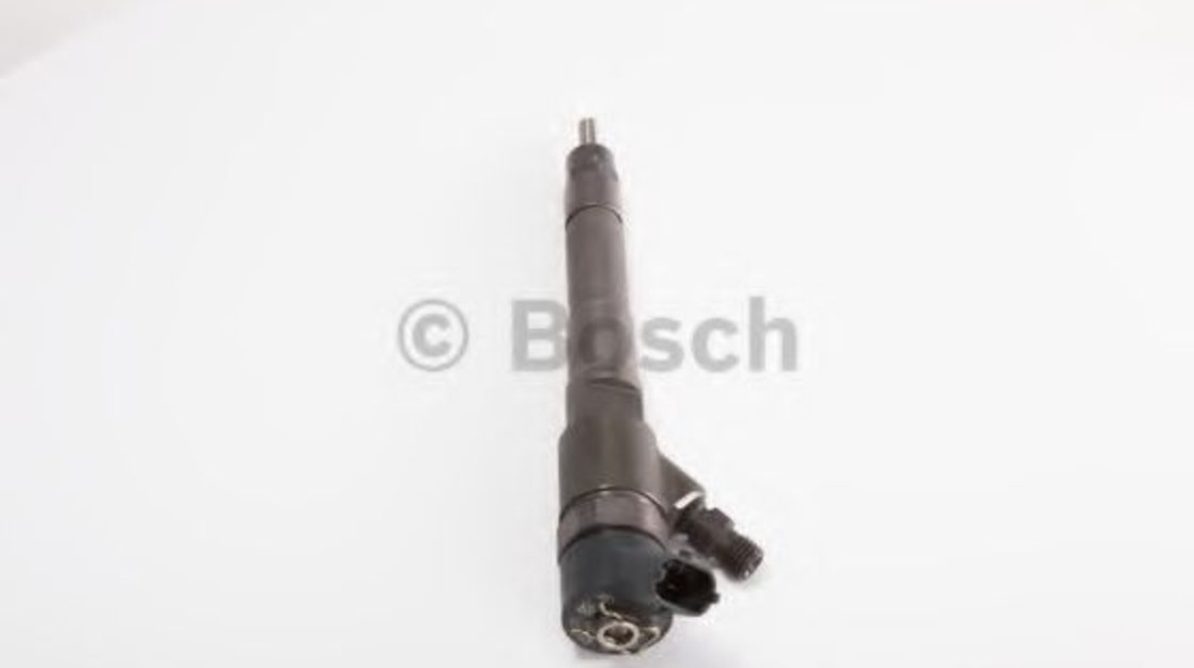 Injector IVECO DAILY IV autobasculanta (2006 - 2011) BOSCH 0 445 110 248 piesa NOUA