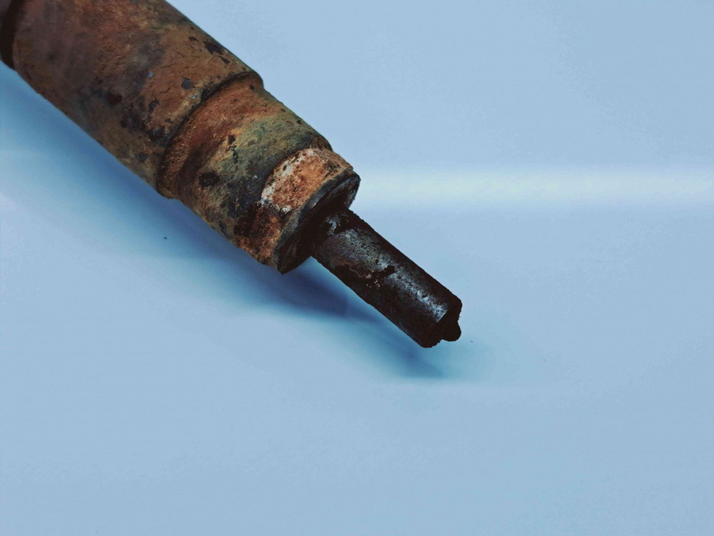 Injector LAND ROVER DISCOVERY 3 (L319) [Fabr 2005-2009] 4H2Q-9K546-AE 2.7 276DT 140KW / 190CP 2.7 276DT 140KW / 190CP
