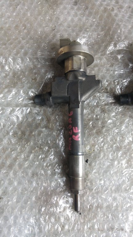 Injector mazda 6 2.0 d rf5c 2002-2008 13h50a