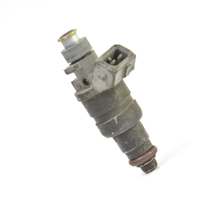 Injector Mercedes-Benz C-Class (W202) 1993-2001 C 180 (202.018) Benzina 0000787423