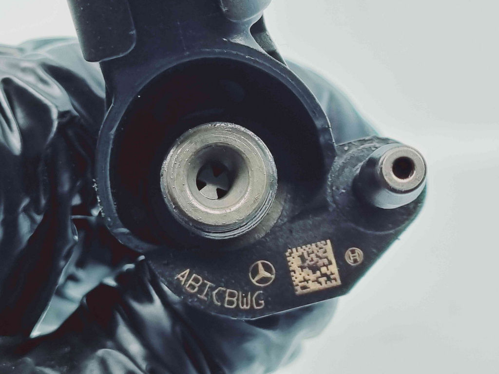 Injector Mercedes Clasa C T-Model (S203) [Fabr 2001-2007] A6420701387 0445115064 3.0 CDI 642961 165KW / 225CP