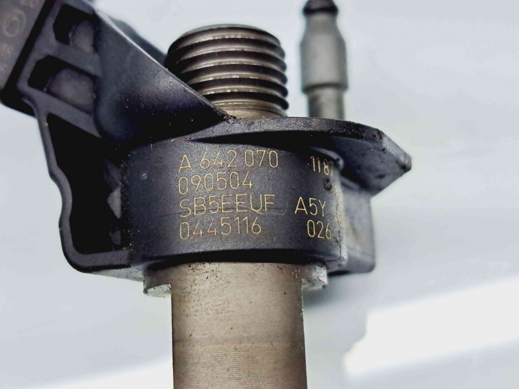 Injector Mercedes Clasa E (W212) AMG [Fabr 2009-2016] A6420701187 0445116023 3.0 CDI 642850 170KW / 231CP 3.0 CDI 642850 170KW / 231CP