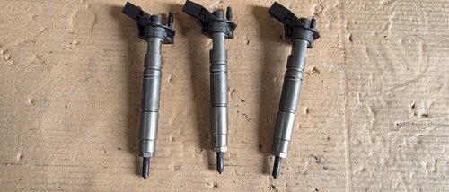 Injector Mercedes ML W164 / GL X164 / S-Class W221 / E-Class W211 3.0 CDI V6 2005 2006 2007 2008 200