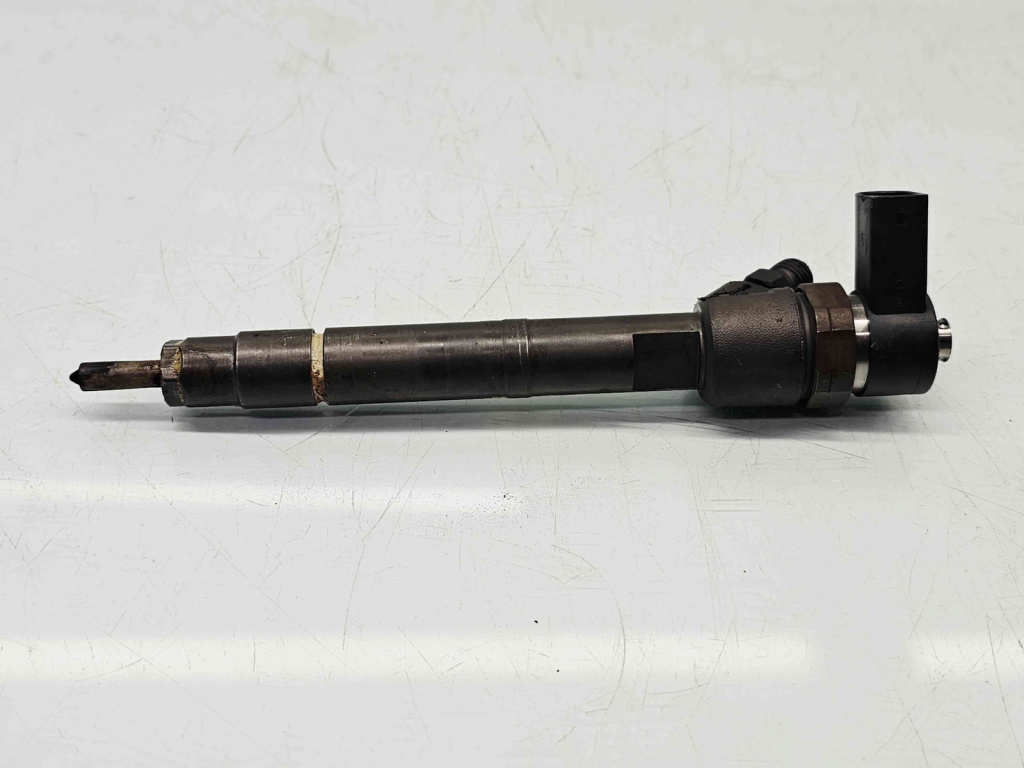 Injector Mercedes Vito Autobus (W639) [Fabr 2003-2014] A6460700287 2.2 CDI 646983 65KW / 88CP