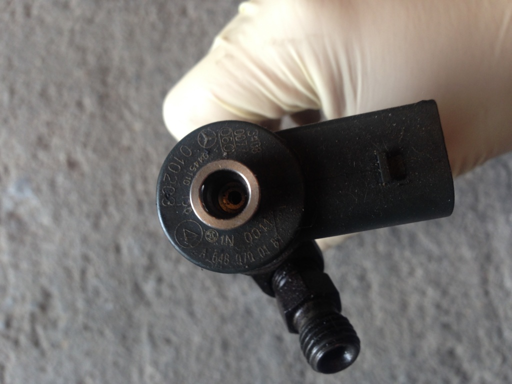 Injector mercedes w203 c class