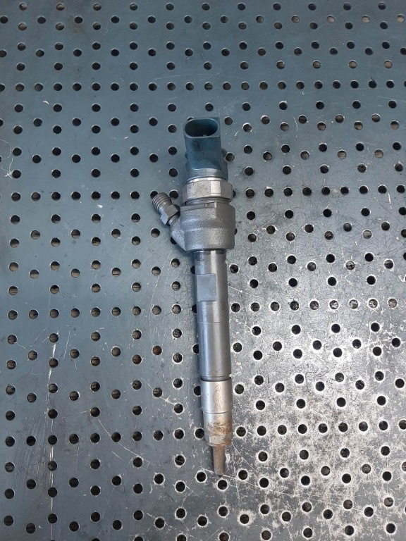 Injector mini cooper r60 1.6 d n47c16a 0445110600