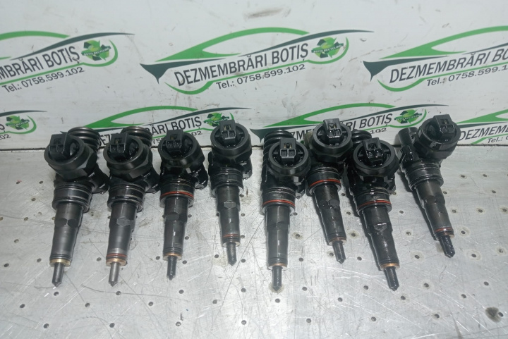 Injector motorina 038 130 073 f/J Bosch Seat Leon 1M [1999 - 2005]