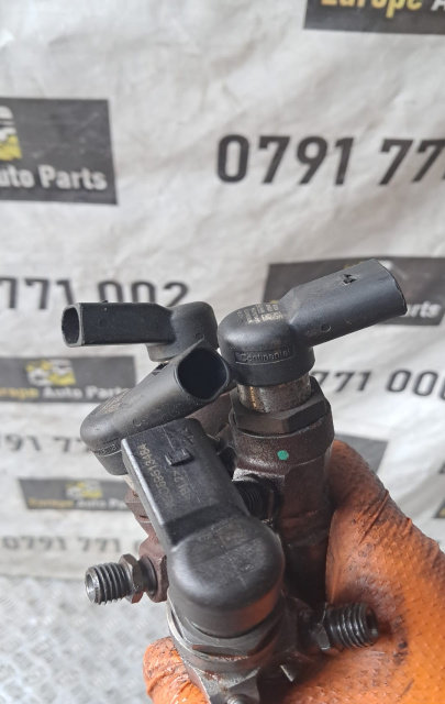 Injector motorina 8200704191 / 8200903034 Renault Grand Scenic 3 [2009 - 2012]
