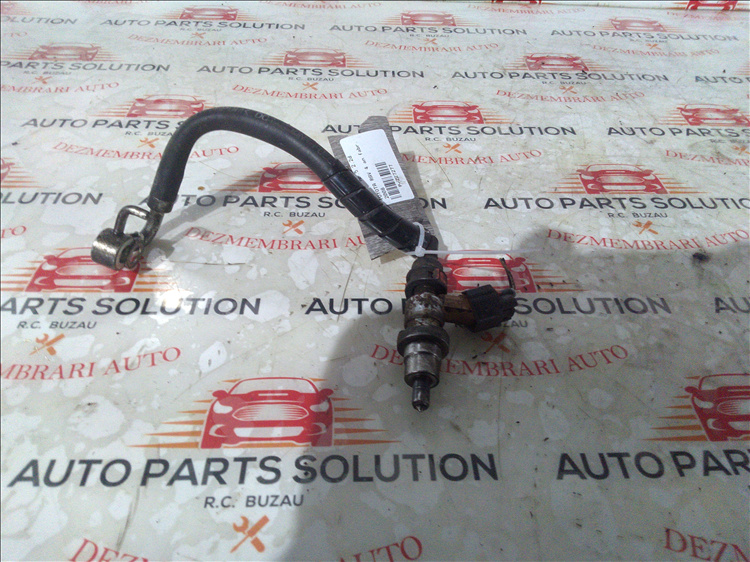 Injector nr.5 2.2d TOYOTA RAV 4 an fabr. 2008