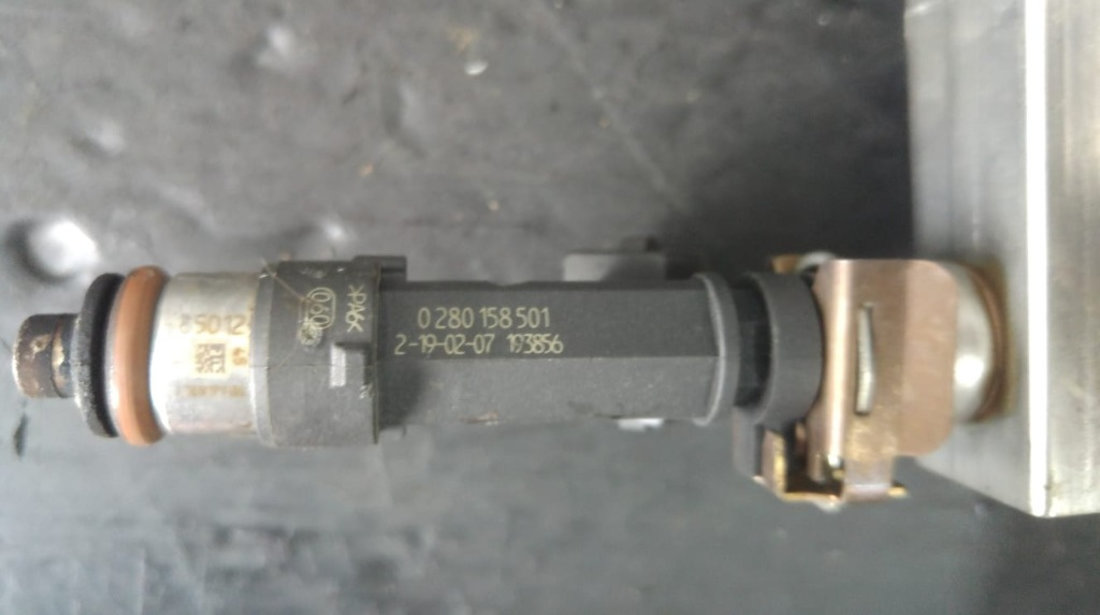 Injector opel agila a corsa d corsa c meriva 1.2b z12xep 1.4b z14xep 0280158501