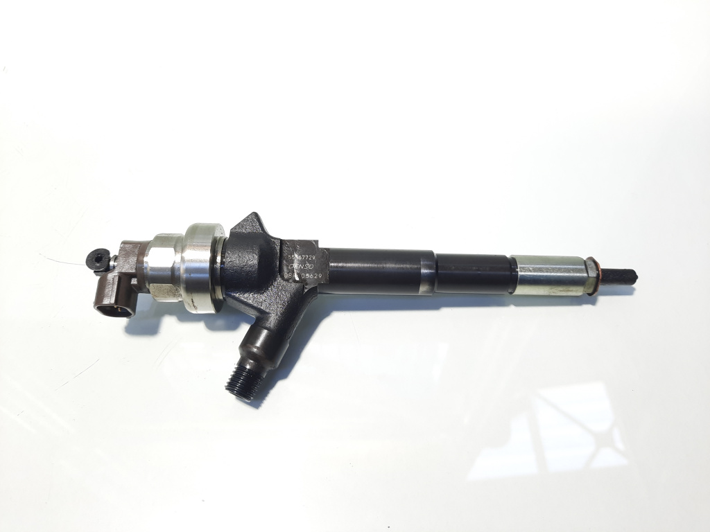 Injector, Opel Astra J [Fabr 2009-2015] 1.7 cdti, A17DTR, 55567729 (id:449782)