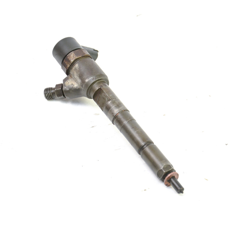 Injector Opel CORSA C 2000 - 2006 Motorina 0445110083