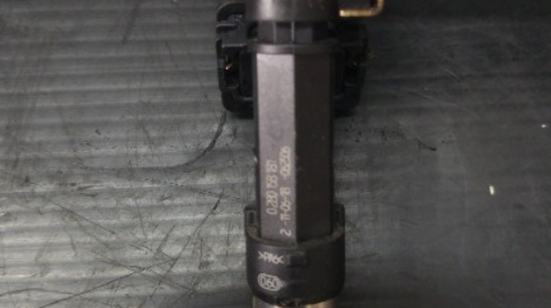 Injector opel corsa e 1.4 benzina b14xer 0280158181