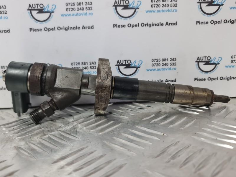 Injector Opel Movano 1999-2010 2.5 cdti G9U 0445110265