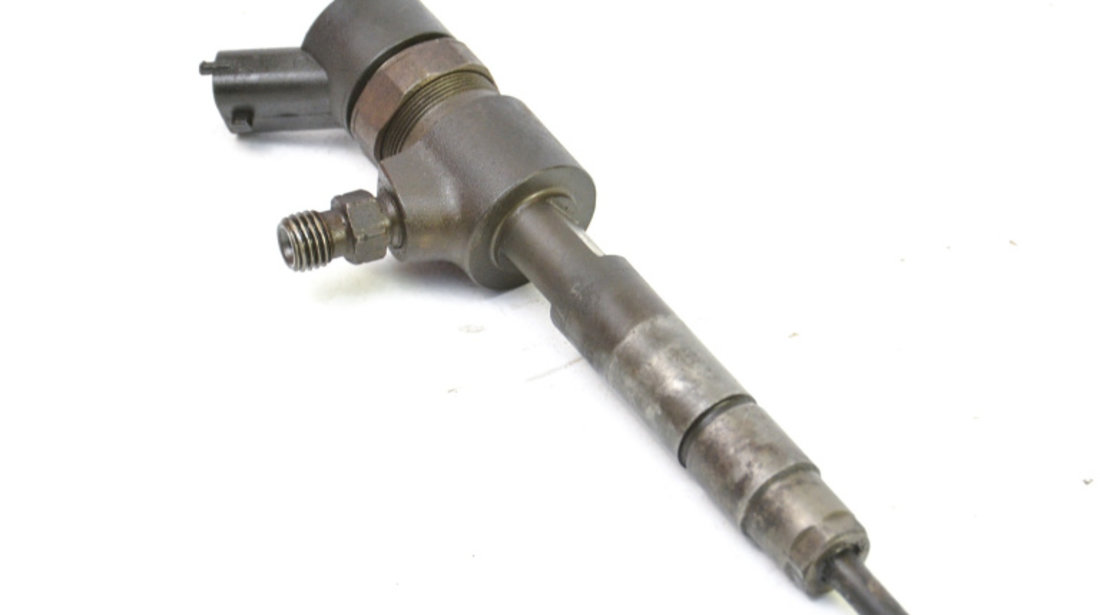 Injector Opel VECTRA C 2002 - 2009 Motorina 0445110165